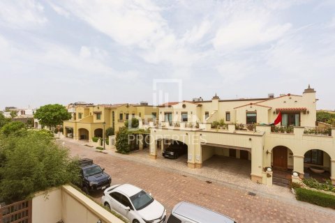 Villa à Mirdif, Dubai, 3 chambres, 267 m², № 136364 - photo 24