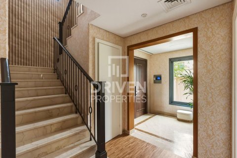 Villa à Mirdif, Dubai, 3 chambres, 267 m², № 136364 - photo 8