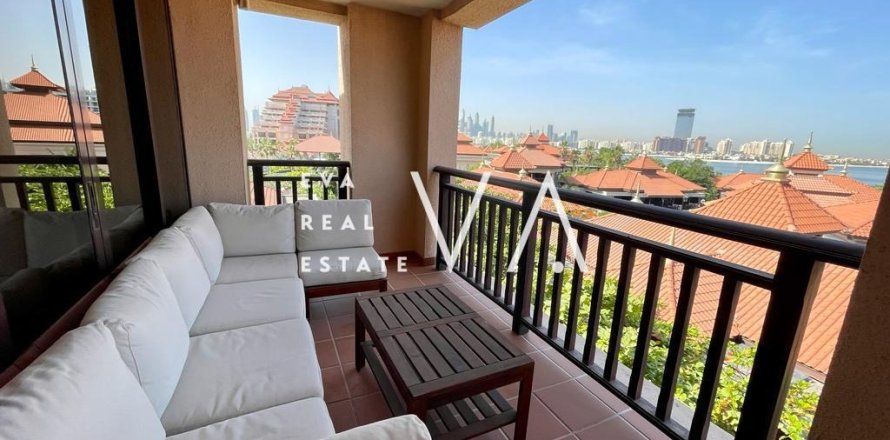 Apartment in Palm Jumeirah, Dubai 2 bedrooms, 170.19 sq.m. № 52579