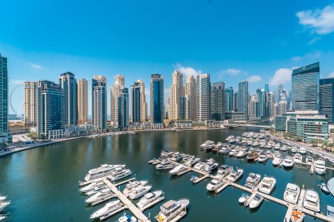 Apartment in Dubai Marina, Dubai 3 bedrooms, 260 sq.m. № 101225 - photo 2