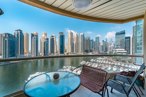 Apartment in Dubai Marina, Dubai 3 bedrooms, 260 sq.m. № 101225 - photo 20