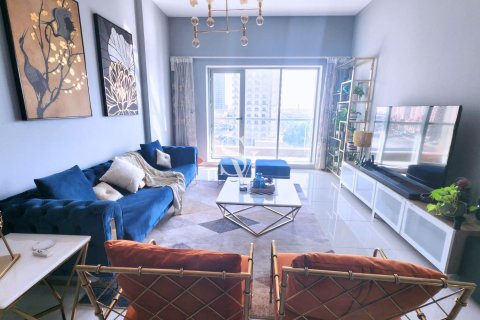 Apartment in Dubai Sports City, Dubai 2 bedrooms, 155 sq.m. № 83241 - photo 1