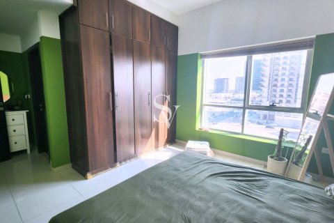 Apartment in Dubai Sports City, Dubai 2 bedrooms, 155 sq.m. № 83241 - photo 6