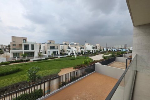 Villa in Arabian Ranches 3, Dubai 4 bedrooms, 448 sq.m. № 83242 - photo 13