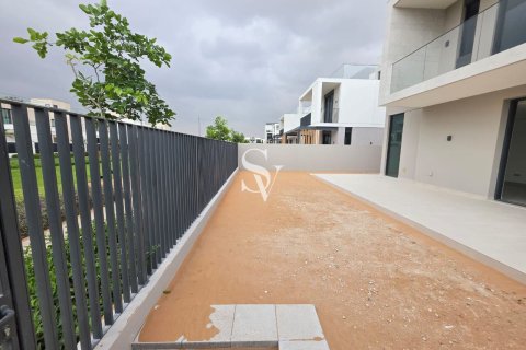 Villa in Arabian Ranches 3, Dubai 4 bedrooms, 448 sq.m. № 83242 - photo 22