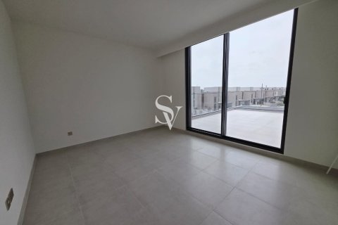 Villa in Arabian Ranches 3, Dubai 4 bedrooms, 448 sq.m. № 83242 - photo 7