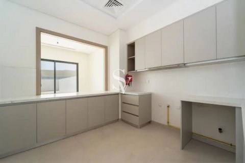 Townhouse in Murooj Al Furjan, Al Furjan, Dubai 3 bedrooms, 238 sq.m. № 121931 - photo 4