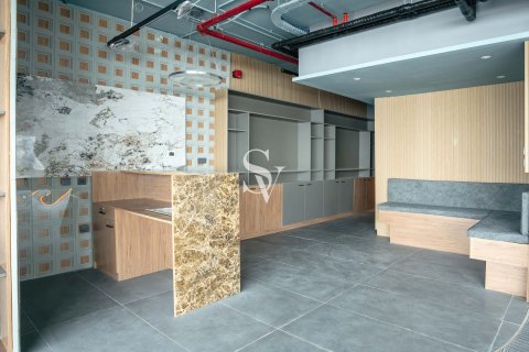 Oficina en Jumeirah Lake Towers, Dubai, 140 m², № 121927