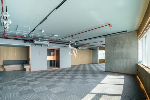 Oficina en Jumeirah Lake Towers, Dubai, 140 m², № 121927 - foto 7