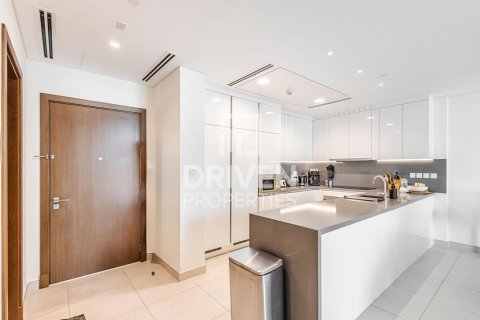 Apartment in Al Wasl, Dubai 3 bedrooms, 236.9 sq.m. № 141010 - photo 17