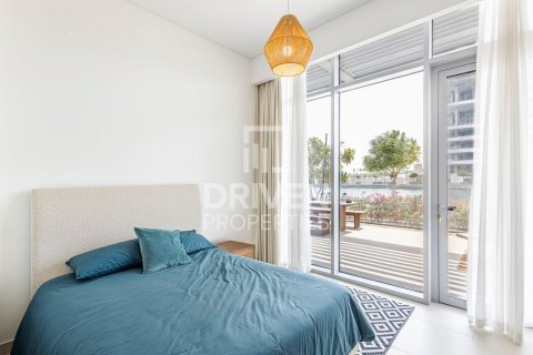 Apartment in Al Wasl, Dubai 3 bedrooms, 236.9 sq.m. № 141010 - photo 7