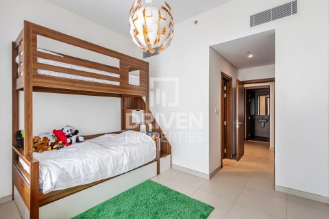 Apartment in Al Wasl, Dubai 3 bedrooms, 236.9 sq.m. № 141010 - photo 16