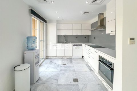 فيلا في The Springs, دبي 3 غرف نوم, 228 م² رقم 44456 - صورة 6