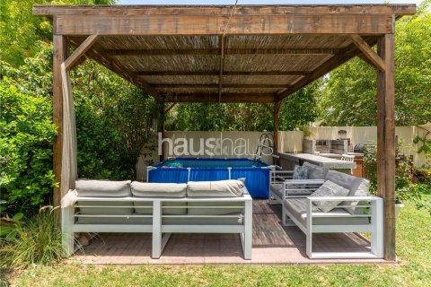 Villa in The Springs, Dubai 3 bedrooms, 251 sq.m. № 44457 - photo 17