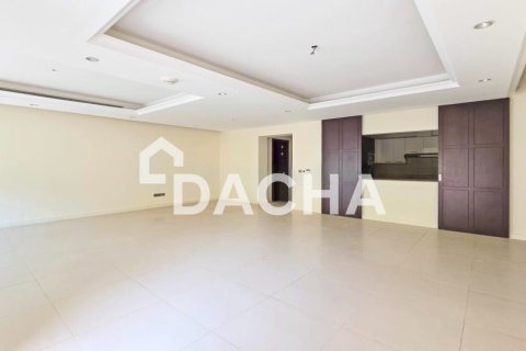 Купить таунхаус в Джумейра Гольф Эстейтс, Дубай: 3 спальни, 266м², № 105211 - фото 3