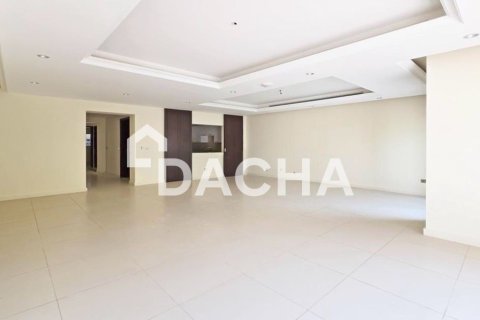 Купить таунхаус в Джумейра Гольф Эстейтс, Дубай: 3 спальни, 266м², № 105211 - фото 5