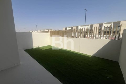 Adosado en Mohammed Bin Rashid City, Dubai, 4 dormitorios, 257 m², № 23452 - foto 11
