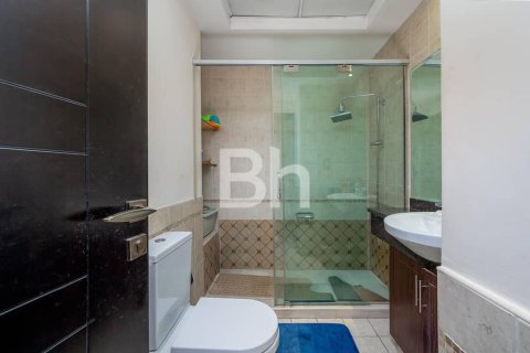 Villa in Mudon, Dubai 4 bedrooms, 312 sq.m. № 23453 - photo 11
