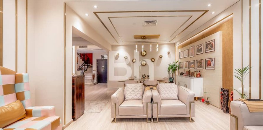 Villa in Mudon, Dubai 4 bedrooms, 312 sq.m. № 23453