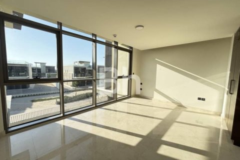 Снять в аренду виллу в Дубай Хилс Эстейт, Дубай: 5 спален, 786м², № 23455 - фото 9