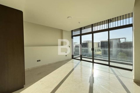 Снять в аренду виллу в Дубай Хилс Эстейт, Дубай: 5 спален, 786м², № 23455 - фото 16