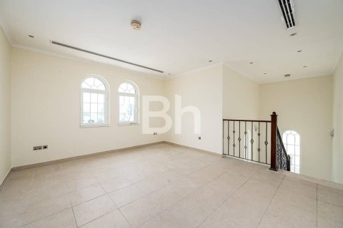 Villa en Jumeirah Park, Dubai, 3 dormitorios, 508 m², № 23454 - foto 15