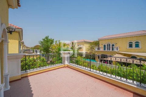Villa en Jumeirah Park, Dubai, 3 dormitorios, 508 m², № 23454 - foto 8