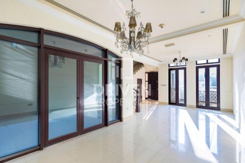 Townhouse in Jumeirah Village Circle, Dubai 4 bedrooms, 359 sq.m. № 66454 - photo 8