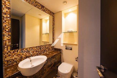 Apartamento en Downtown Dubai (Downtown Burj Dubai), Dubai, 1 dormitorio, 74 m², № 95325 - foto 9