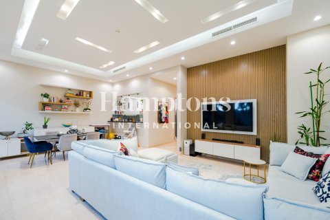 Townhouse in Murooj Al Furjan, Al Furjan, Dubai 4 bedrooms, 231.84965583 sq.m. № 85225 - photo 4