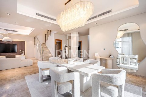 Villa à Jebel Ali, Dubai, 4 chambres, 476.78 m², № 125104 - photo 7