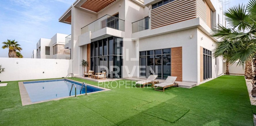 Villa à Jebel Ali, Dubai, 4 chambres, 476.78 m², № 125104