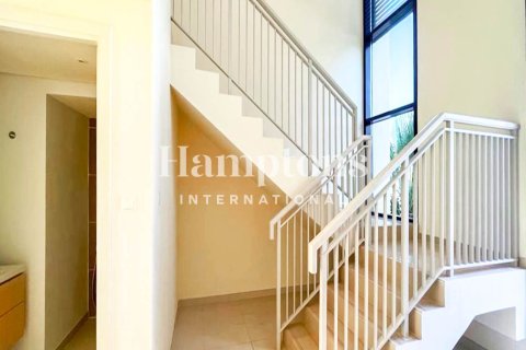 Townhouse in Richmond, DAMAC Hills (Akoya by DAMAC), Dubai 3 bedrooms, 191.84469500 sq.m. № 89036 - photo 6