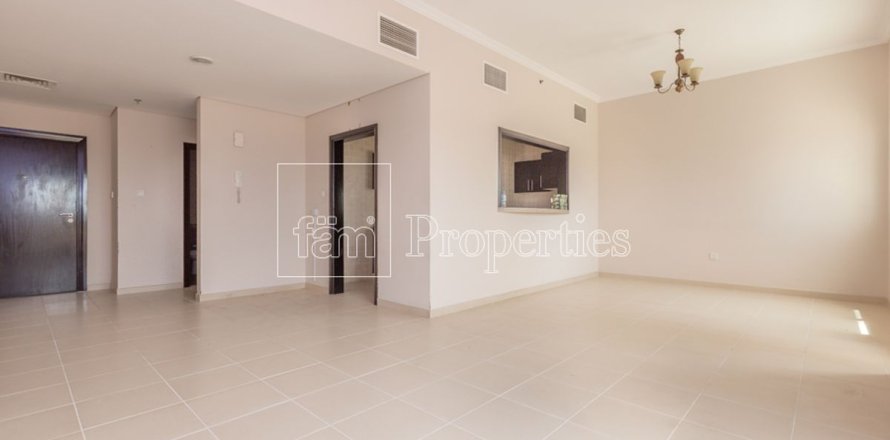 Apartment in Wadi Al Safa 2, Dubai 3 bedrooms, 162.2 sq.m. № 52165