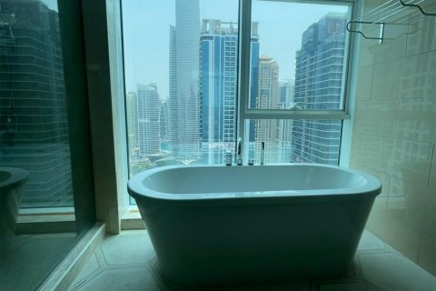 Apartment in Jumeirah Lake Towers, Dubai 2 bedrooms, 185.2 sq.m. № 48056 - photo 12
