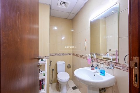 Appartement à Jumeirah Lake Towers, Dubai, 2 chambres, 64.1 m², № 48054 - photo 8
