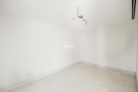Apartment in Dubai Marina, Dubai 2 bedrooms, 157.7 sq.m. № 48057 - photo 7