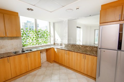 Apartment in Dubai Marina, Dubai 2 bedrooms, 157.7 sq.m. № 48057 - photo 12