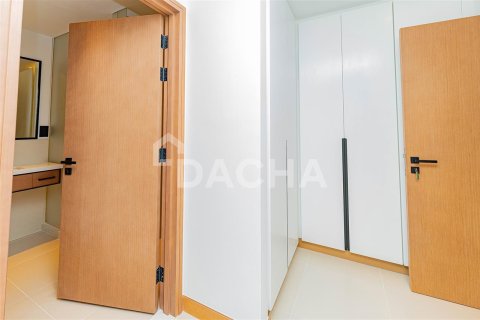 Купить квартиру в Vida Residences Dubai Marina, Дубай Марина, Дубай: 3 спальни, 153.6м², № 6918 - фото 8