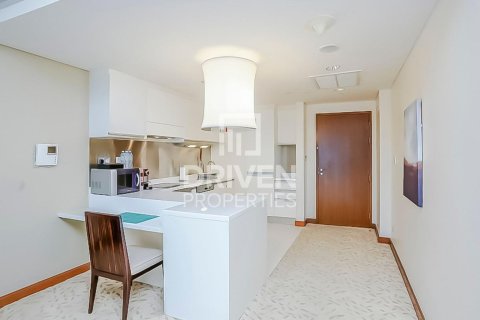 Apartment in Downtown Dubai (Downtown Burj Dubai), Dubai 1 bedroom, 68 sq.m. № 19108 - photo 16