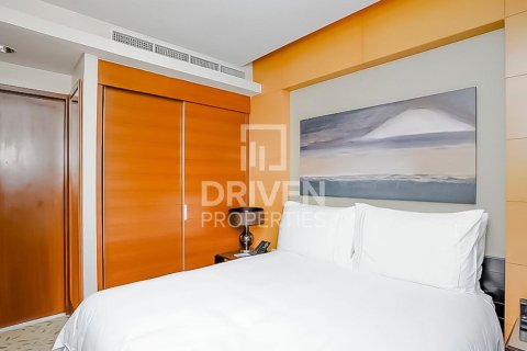 Apartment in Downtown Dubai (Downtown Burj Dubai), Dubai 1 bedroom, 68 sq.m. № 19108 - photo 5