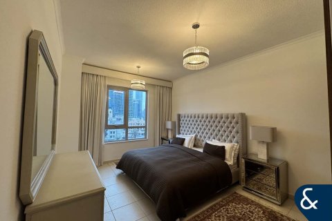 Apartment in Downtown Dubai (Downtown Burj Dubai), Dubai 2 bedrooms, 133 sq.m. № 79201 - photo 7