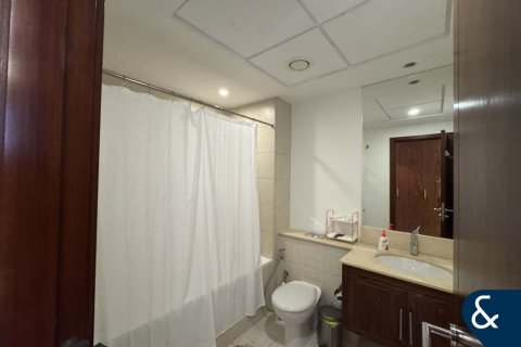 Apartment in Downtown Dubai (Downtown Burj Dubai), Dubai 2 bedrooms, 133 sq.m. № 79201 - photo 9