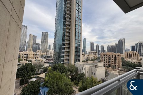 Apartment in Downtown Dubai (Downtown Burj Dubai), Dubai 2 bedrooms, 133 sq.m. № 79201 - photo 18