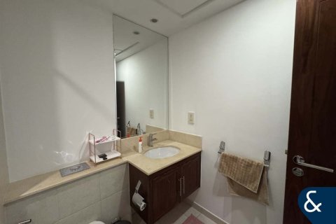 Apartment in Downtown Dubai (Downtown Burj Dubai), Dubai 2 bedrooms, 133 sq.m. № 79201 - photo 8