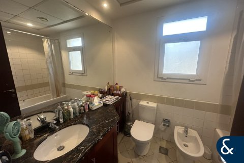 Villa in Arabian Ranches, Dubai 4 bedrooms, 273 sq.m. № 79202 - photo 13