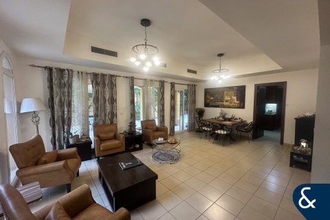 Villa in Arabian Ranches, Dubai 4 bedrooms, 273 sq.m. № 79202 - photo 3