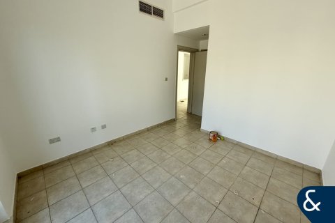 Villa in Victory Heights, Dubai Sports City, Dubai 4 bedrooms, 297 sq.m. № 79200 - photo 9