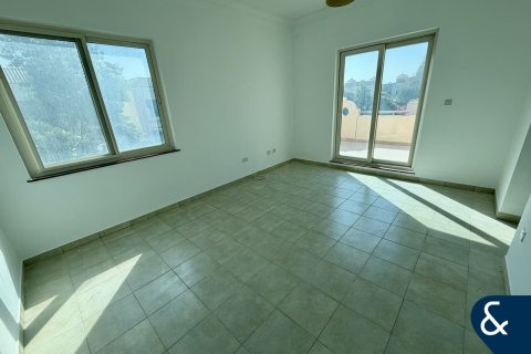 Villa in Victory Heights, Dubai Sports City, Dubai 4 bedrooms, 297 sq.m. № 79200 - photo 13