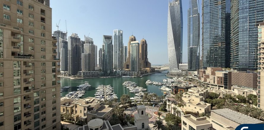 Apartment in Emaar 6 Towers, Dubai Marina, Dubai 2 bedrooms, 159 sq.m. № 79203